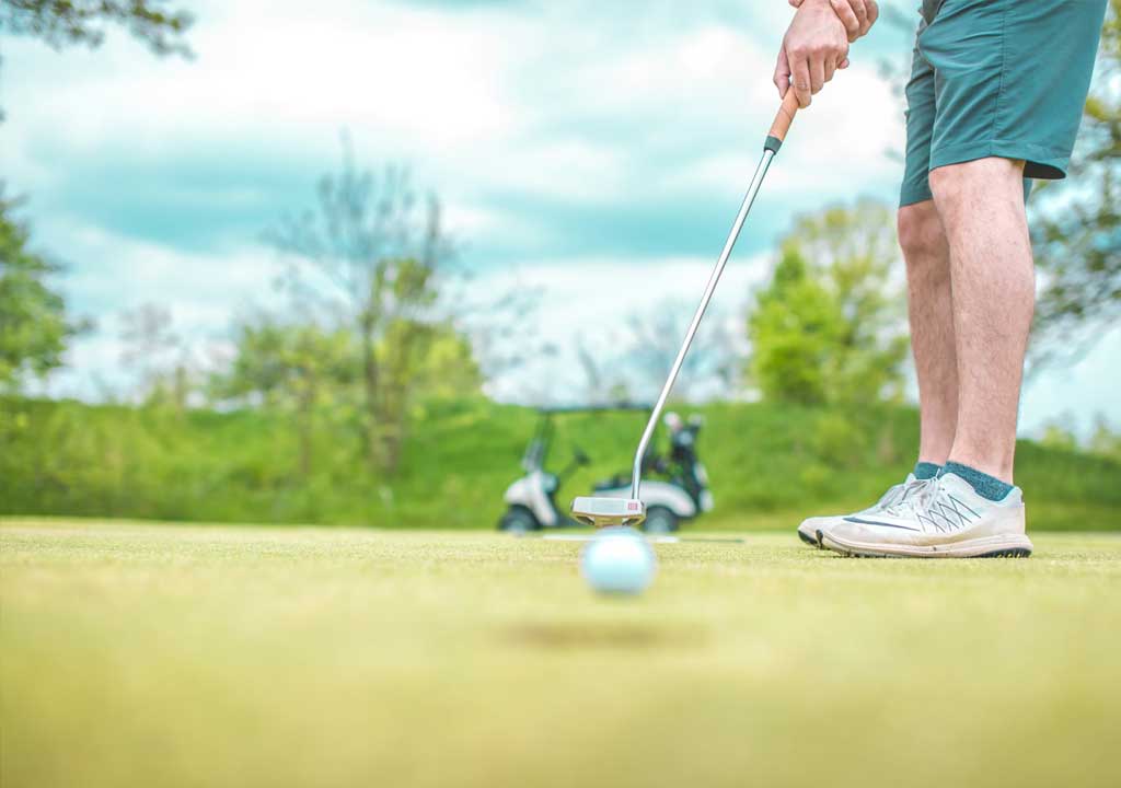 From Moisture-Wicking to Nano-Coatings: Understanding Golf Fabric Finishes